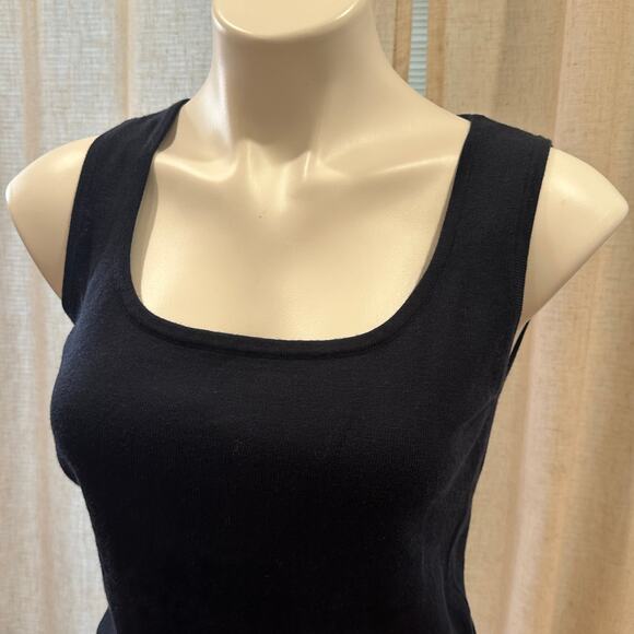 Ellen Tracy Navy Blue Knit Sleeveless Top sz M - Picture 2 of 7